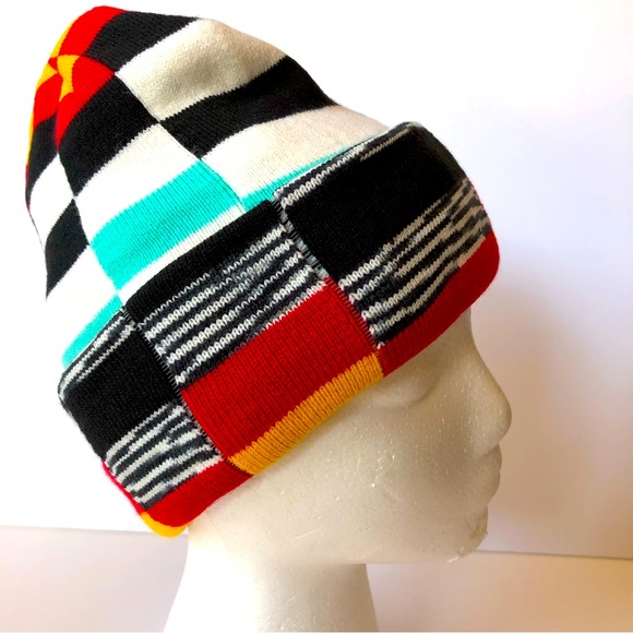 Free People Checkerboard Beanie -black NEW - Picture 2 of 9